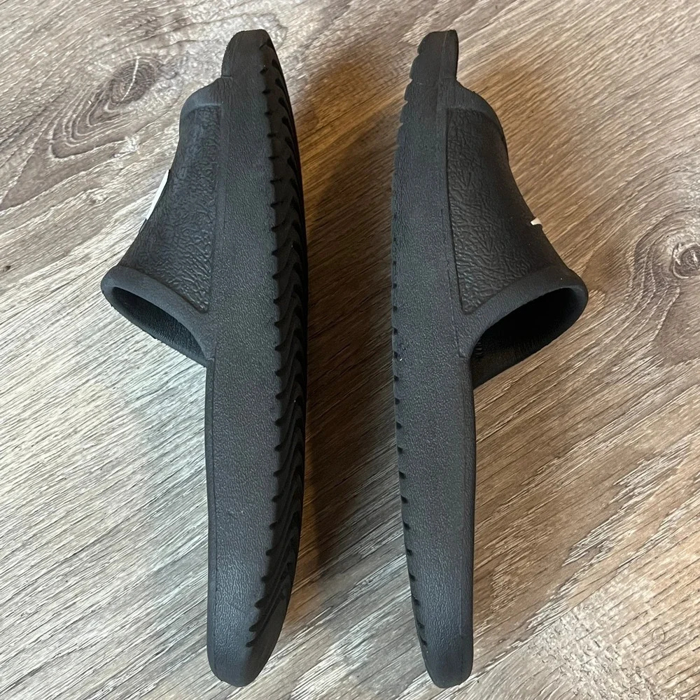 Nike Kawa Shower Slides Black‎ White Logo Sandals Youth 3 C